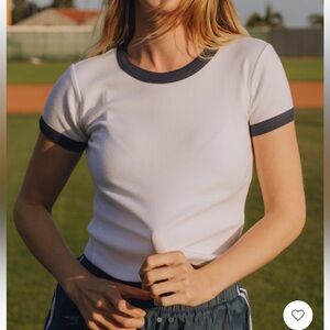 Daily Drills white and navy ringer tee Xs/S